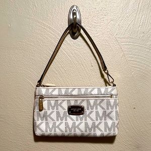 Michael Kors Vanilla/Acorn wristlet